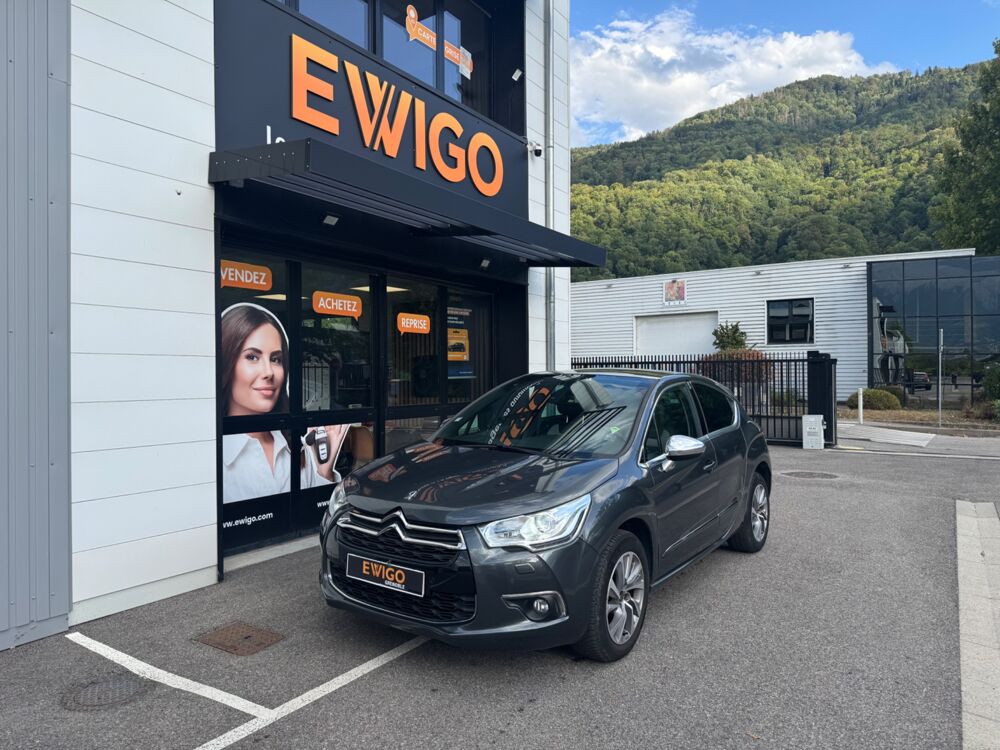 DS4 CITROEN 1.6 L HDI 115ch URBAN SHOW COURROIE OK / RADAR DE RE 2014 occasion 38420 Le Versoud