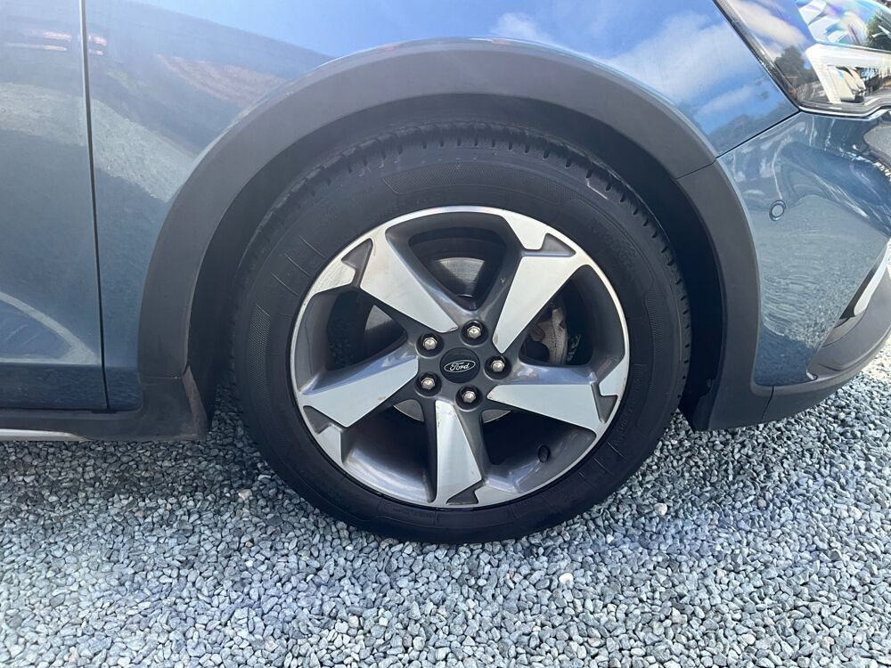 Focus 1.5 ECOBLUE 120 ACTIVE-V BVA / CAMERA DE RECUL / CLIMATISATI 2020 occasion 17000 La Rochelle