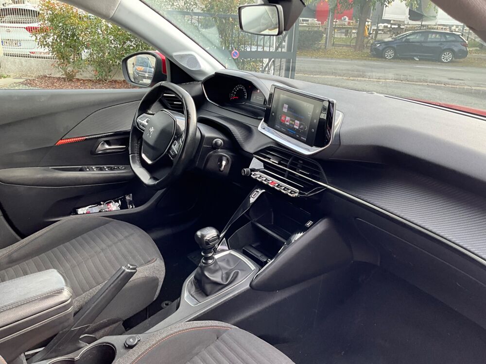 208 GENERATION-II 1.5 BLUEHDI 100 ch ACTIVE BUSINESS / CARPLAY / 2021 occasion 17000 La Rochelle