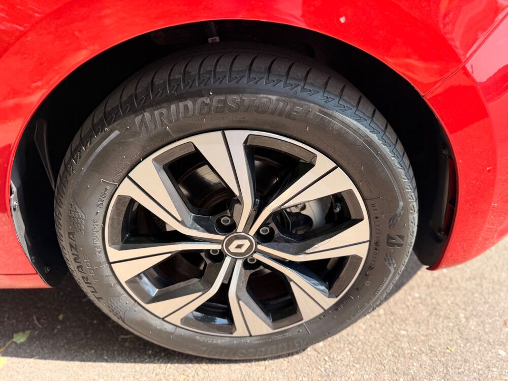 Clio 1.6 E-TECH 140H 90Ch HYBRID FULL-HYBRID LIMITED BVA - CAMERA 2022 occasion 76150 Saint-Jean-du-Cardonnay