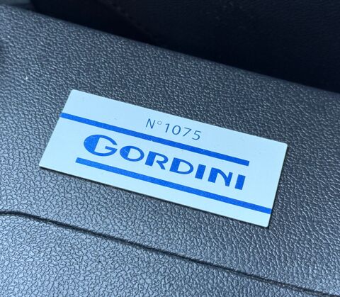 Clio III (2) 2.0 16V 203 RS GORDINI + 1ere MAIN FR + FUTUR COLLEC 2011 occasion 54000 Nancy