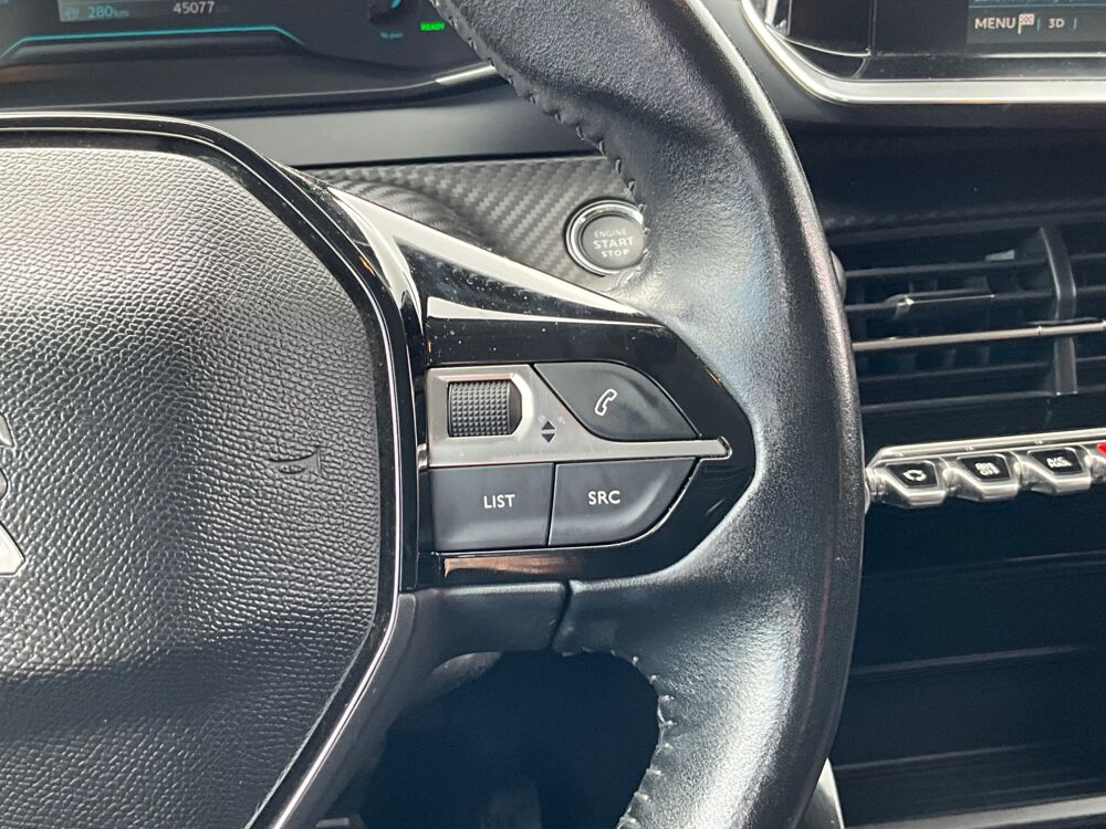 208 GENERATION-II ELECTRIC 135 77PPM 50KWH ACTIVE 2020 occasion 17000 La Rochelle