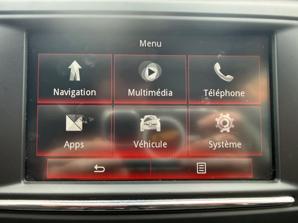 Kadjar 1.6 DCI 130Ch ENERGY INTENS - CLIMATISATION - RADAR DE RECUL 2016 occasion 27000 &Eacute;vreux