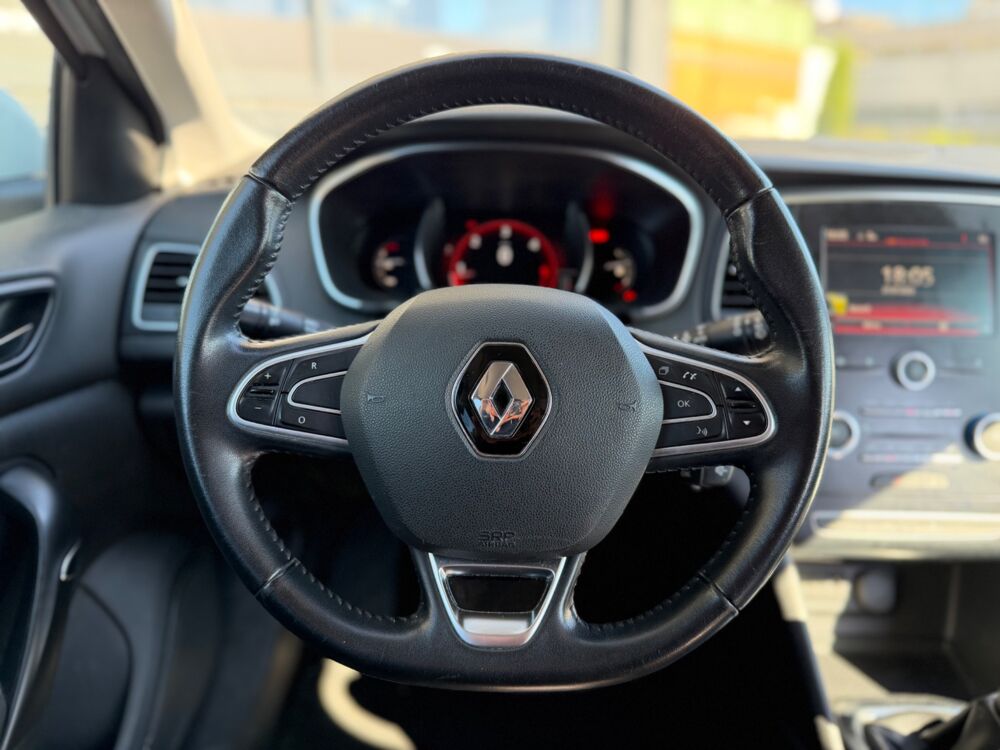 M&eacute;gane 1.5 DCI 110ch BUSINESS 2016 occasion 26000 Valence