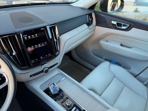 XC60 2.0 B5 D 249H 235ch MHEV HYBRID INSCRIPTION LUXE AWD GEARTRO 2020 occasion 25300 Pontarlier