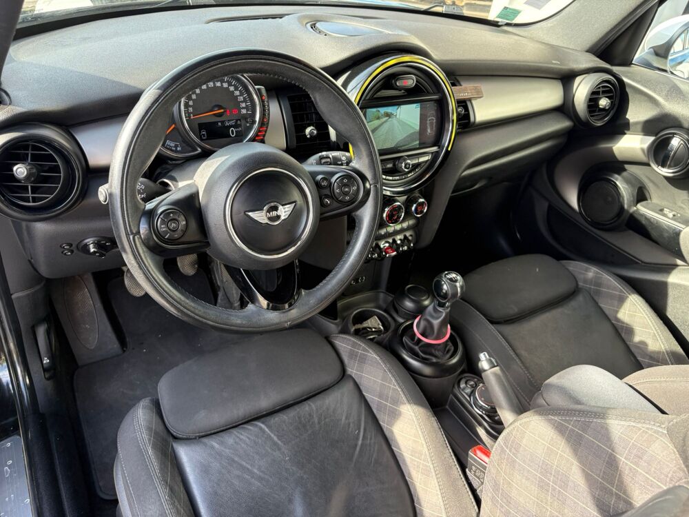 Cooper 1.5 D 115 CH 5 PORTES MARYLEBONE / MOTEUR A CHAINE / CAMERA 2015 occasion 40000 Mont-de-Marsan