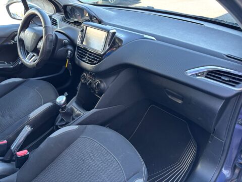 208 I 1.2 VTI 82 ch STYLE - COURROIE REMPLAC&Eacute;E 2016 occasion 64320 Idron