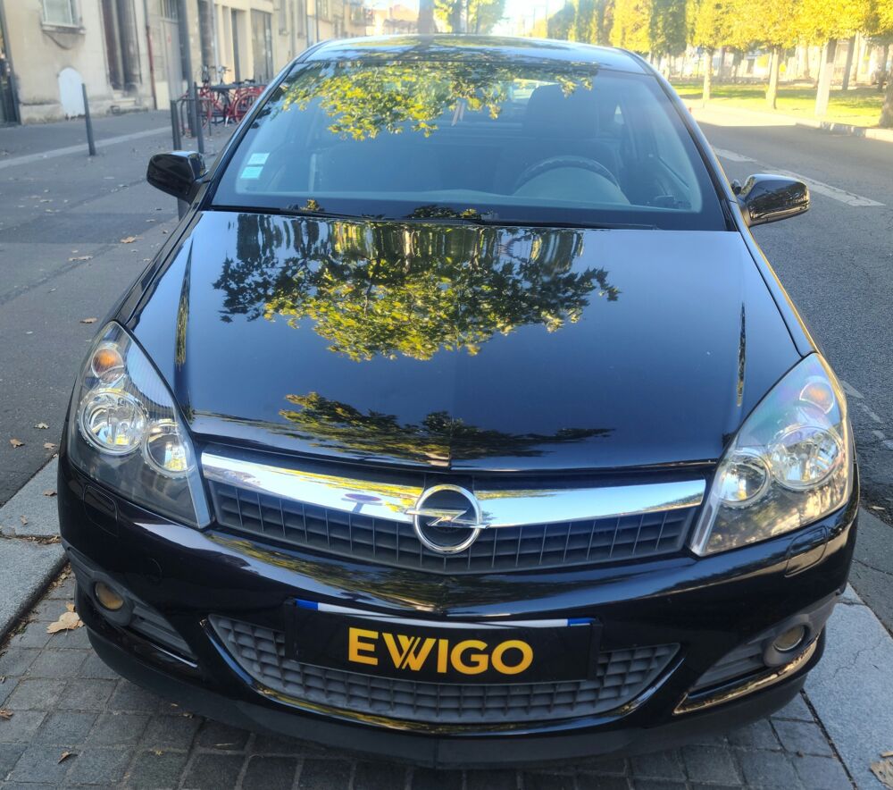 Astra GTC AFFAIRE 1.7 CDTI 110 CLIm 2009 occasion 33100 Bordeaux