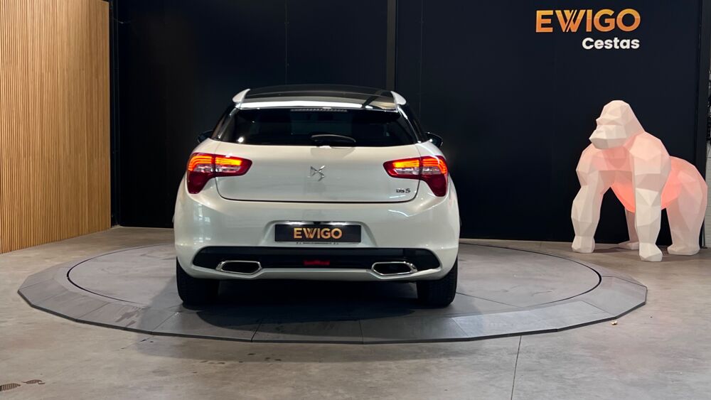DS5 1.6 BLUEHDI 120 Ch S&S SO CHIC EAT6 - DISTRI NEUVE - CARPLAY 2018 occasion 33610 Cestas