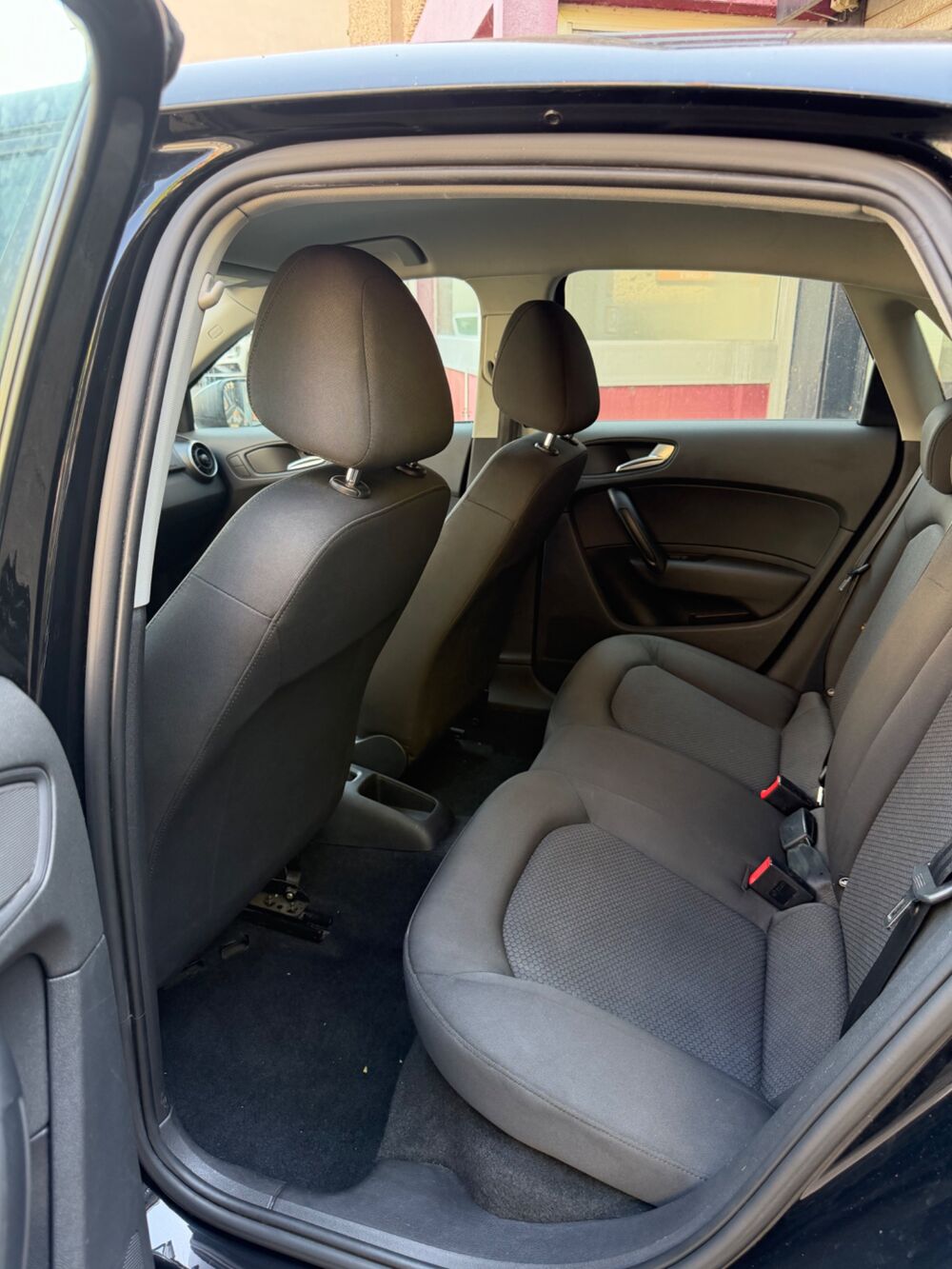 A1 SPORTBACK 1.4 TDI 90 AMBITION 2015 occasion 69150 D&eacute;cines-Charpieu