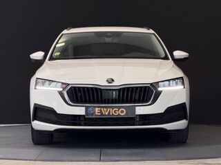 Octavia COMBI 2.0 TDI 116ch DSG BUSINESS 2023 occasion 37100 Tours