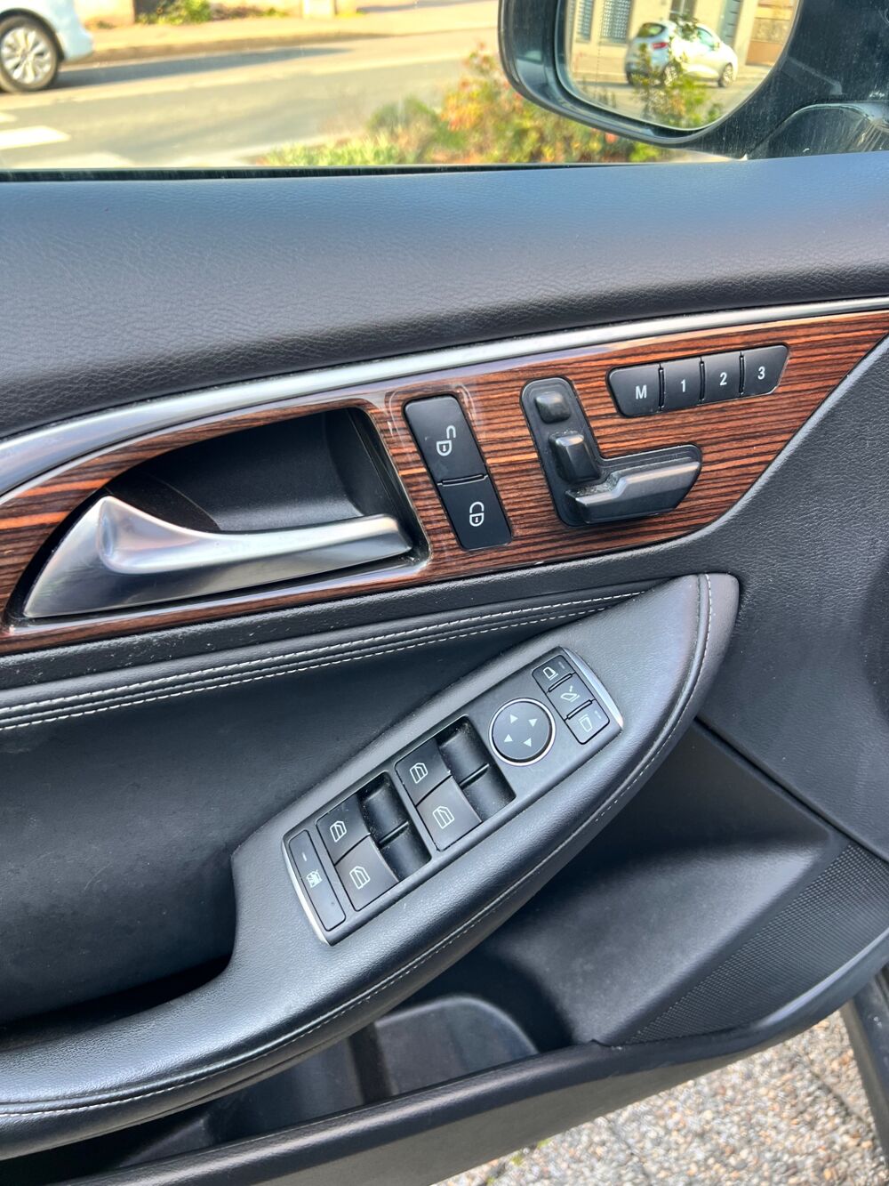 QX30 2.2 D 170CV - PREMIUM TECH - AWD - BVA - TOIT PANORAMIQUE - 2016 occasion 69150 D&eacute;cines-Charpieu