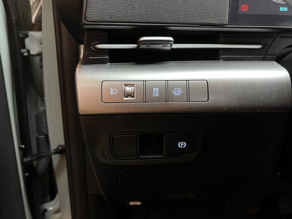 Kona 1.6 GDI 129H 95 HEV HYBRID 1.6KWH CREATIVE DCT BVA // CARPLA 2025 occasion 33320 Eysines