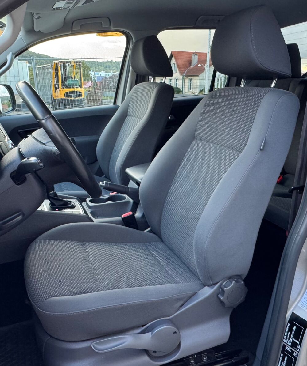 Amarok 2.0 TDI 180 4MOTION BVA + ATTELAGE + CLIM + RADAR AR 2013 occasion 54000 Nancy