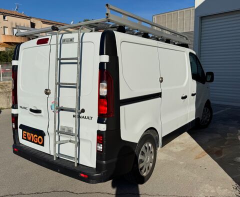 Trafic FOURGON L1H1 1000 KG DCI 95 E6 GRAND CONFORT // ENTRETIEN CO 2019 occasion 34430 Saint-Jean-de-V&eacute;das