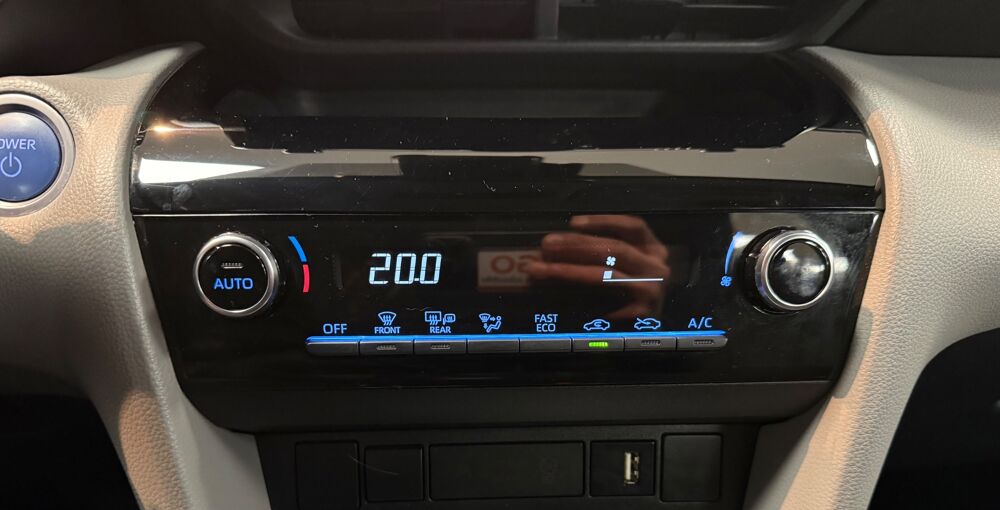 Yaris Cross DESIGN 1.5 116H 90ch HYBRID MHEV 0.8KWH BVA 2022 occasion 25300 Pontarlier