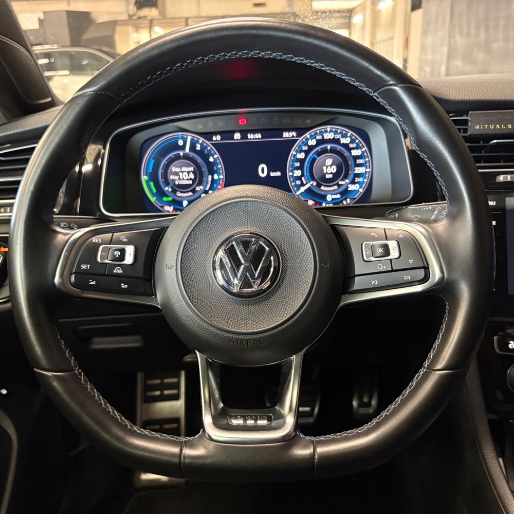 Golf 1.4 TSI GTE 204H 150 HYBRID PHEV 13KWH CONFORT LINE DSG BVA 2017 occasion 26100 Romans-sur-Is&egrave;re