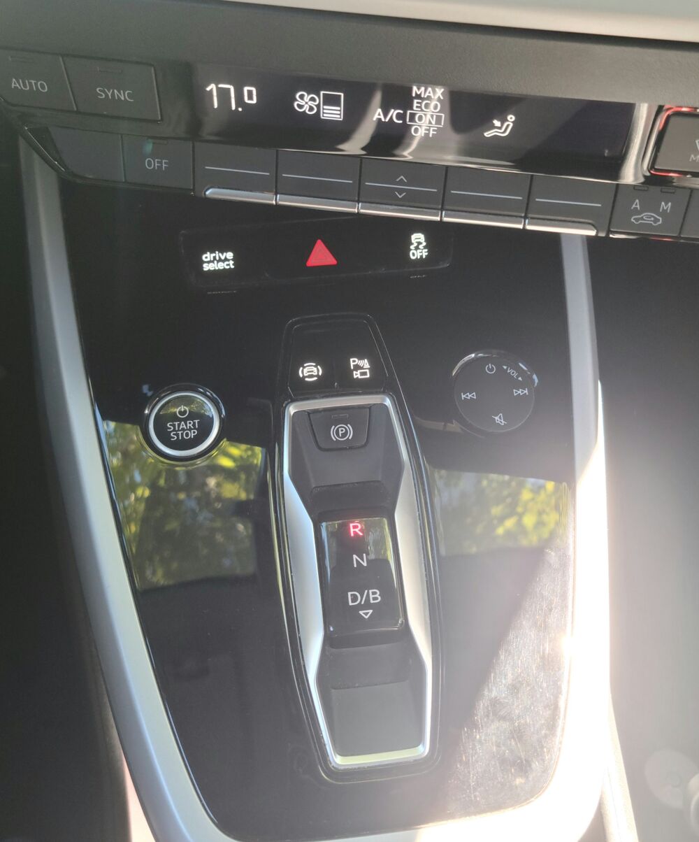 Q4 SPORTBACK 45 E-TRON ELECTRIC 265 105PPM 82KWH QUATTRO 2023 occasion 33100 Bordeaux