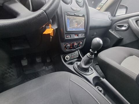 Duster 1.2 TCE 125 SILVER LINE 4X4 2017 occasion 13700 Marignane