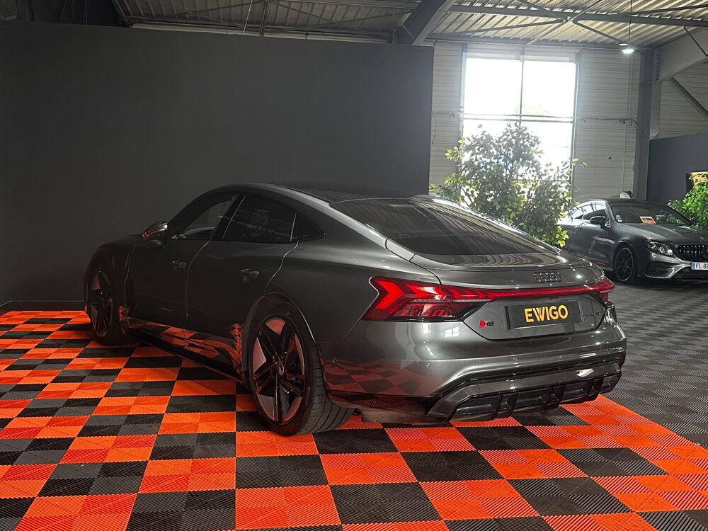RS3 S EXTENDED 598 CH / PACK RS / FREINS CARBID ROUGE / JANTES 2022 occasion 29000 Quimper