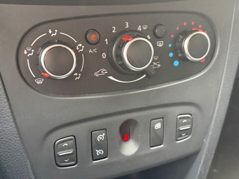 Sandero 0.9 TCE 90 CH Stepway phase II 2017 occasion 25000 Besan&ccedil;on