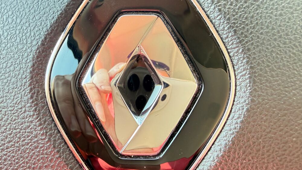 M&eacute;gane ESTATE 1.3L TCE 140ch INTENS / CAMERA DE RECUL / APPLE CAPRL 2019 occasion 38420 Le Versoud