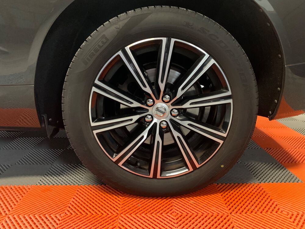 XC60 2.0 D5 235 INSCRIPTION AWD GEARTRONIC BVA 2017 occasion 76190 &Eacute;calles-Alix
