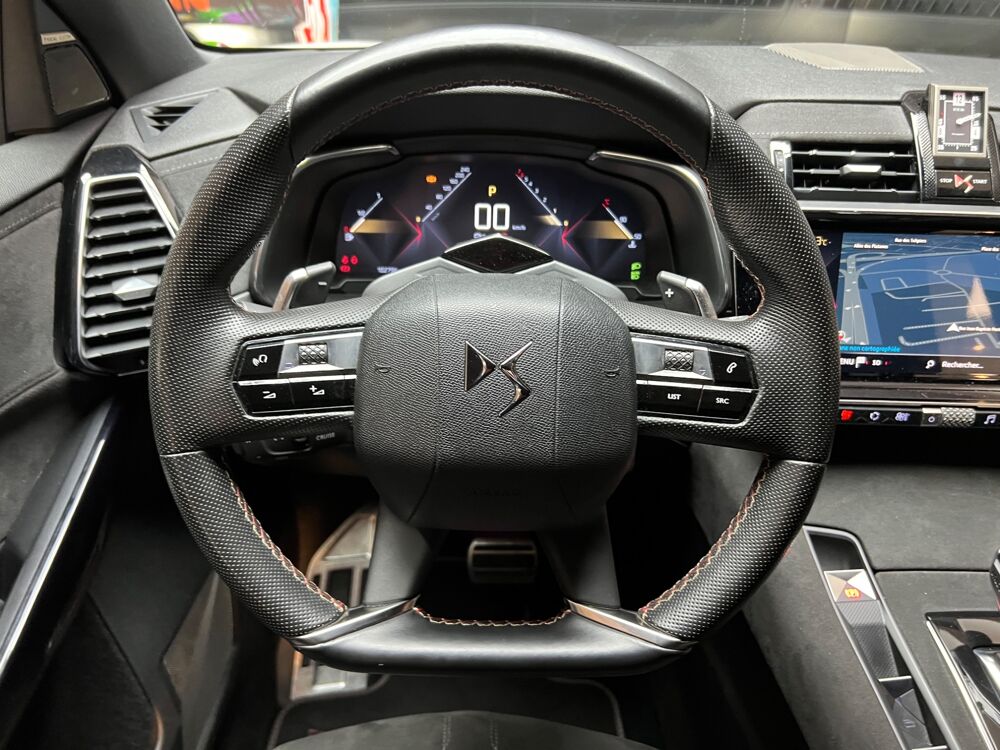 DS3 1.6 180 PERFORMANCE LINE EAT 8 BVA // SELLERIE ALCANTARA // 2019 occasion 33320 Eysines