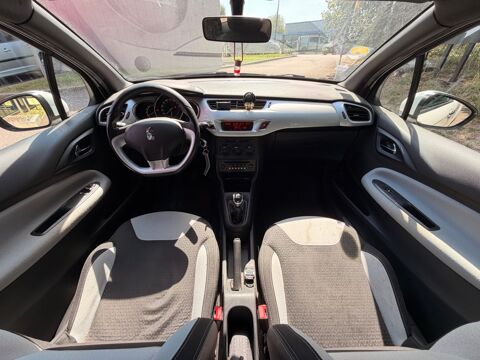 DS3 1.4 HDI 70CH CHIC - ORDINATEUR DE BORD - VITRES ELECTRIQUES 2011 occasion 76150 Saint-Jean-du-Cardonnay