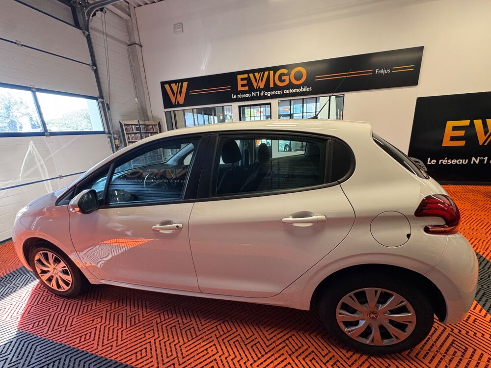 208 6583 HT soit 7900€ TTC SOCIETE 1.5 BLUEHDI 100 BUSINESS ACTI 2019 occasion 83600 Fr&eacute;jus