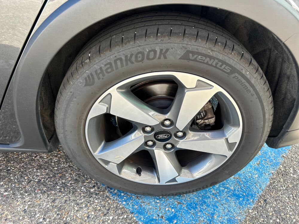 Focus 1.0 ECOBOOST 125CH ACTIVE / ATTELAGE / ENTRETIEN CONSTRUCTEU 2019 occasion 47000 Agen