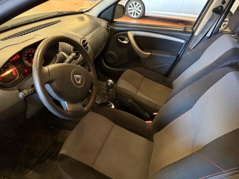 Duster 1.5 DCI 90 CH 4X4 - ATTELAGE- DISTRIBUTION OK 2013 occasion 69400 Arnas