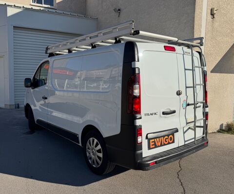 Trafic FOURGON L1H1 1000 KG DCI 95 E6 GRAND CONFORT // ENTRETIEN CO 2019 occasion 34430 Saint-Jean-de-V&eacute;das