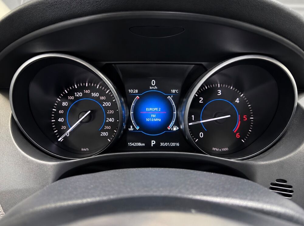 XE 2.0 D 180 PRESTIGE BVA / CAM&Eacute;RA DE RECUL 2018 occasion 29000 Quimper
