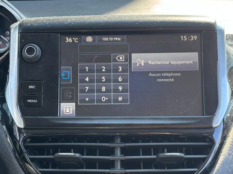 208 1.2 PURETECH 82ch STYLE 5P / DISTRIBUTION OK / BLUETOOTH / C 2016 occasion 64122 Urrugne