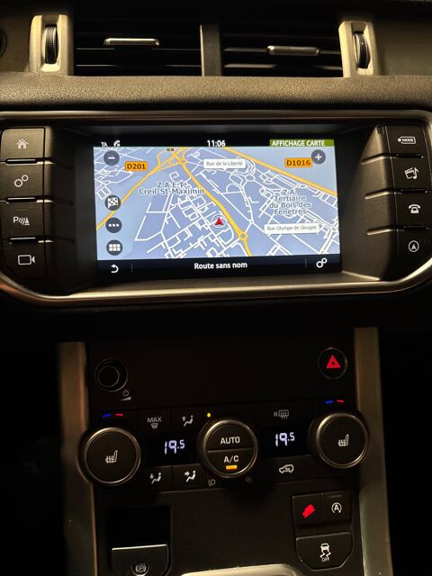 Range Rover Evoque 2.0 TD4 180 SE DYNAMIC 4WD BVA ENTRETIEN CONSTRUCTEUR ET MOT 2017 occasion 60740 Saint-Maximin