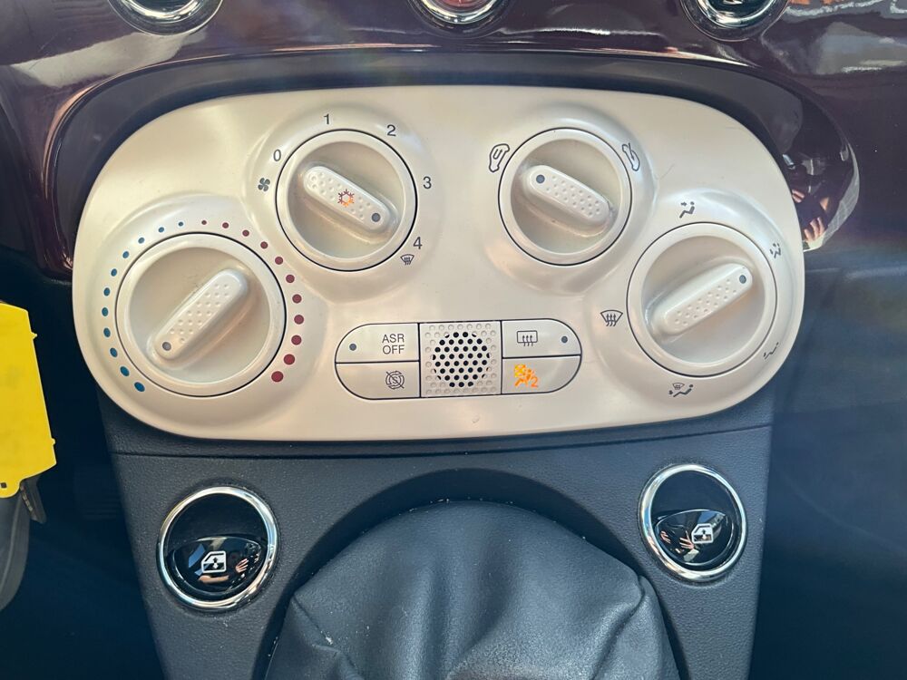500 1.2 70 ECO LOUNGE REGULATEUR / RADAR AR / CARPLAY / DISTRIBU 2019 occasion 17000 La Rochelle