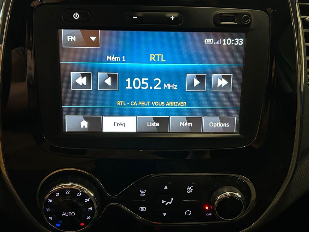 Captur 0.9 TCE 90 CH INTENS - 1ERE MAIN- ENTRETIEN COMPLET 2015 occasion 69400 Arnas