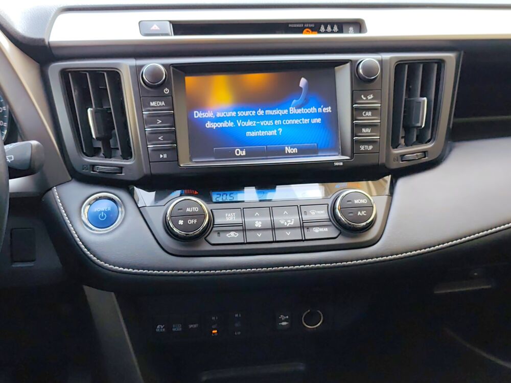 RAV 4 2.5 197cH HYBRID FULL-HYBRID SILVER EDITION 2WD CVT 2018 occasion 74600 Seynod