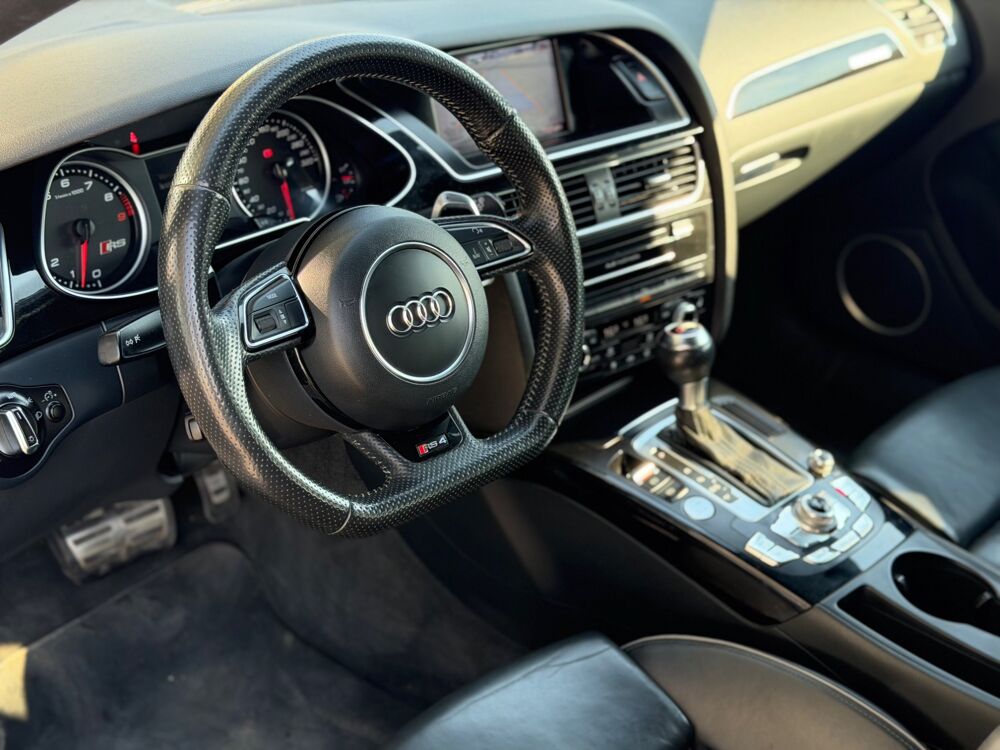 RS4 AVANT 4.2 FSI 450CH QUATTRO S-TRONIC BVA 2013 occasion 26000 Valence