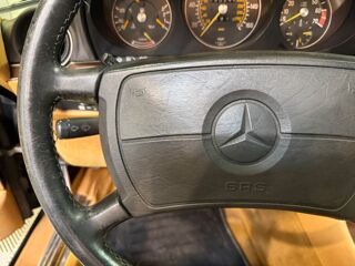Classe A 560 (R107) V8 5.5 230CH CABRIOLET HARD TOP 1988 occasion 78125 Gazeran