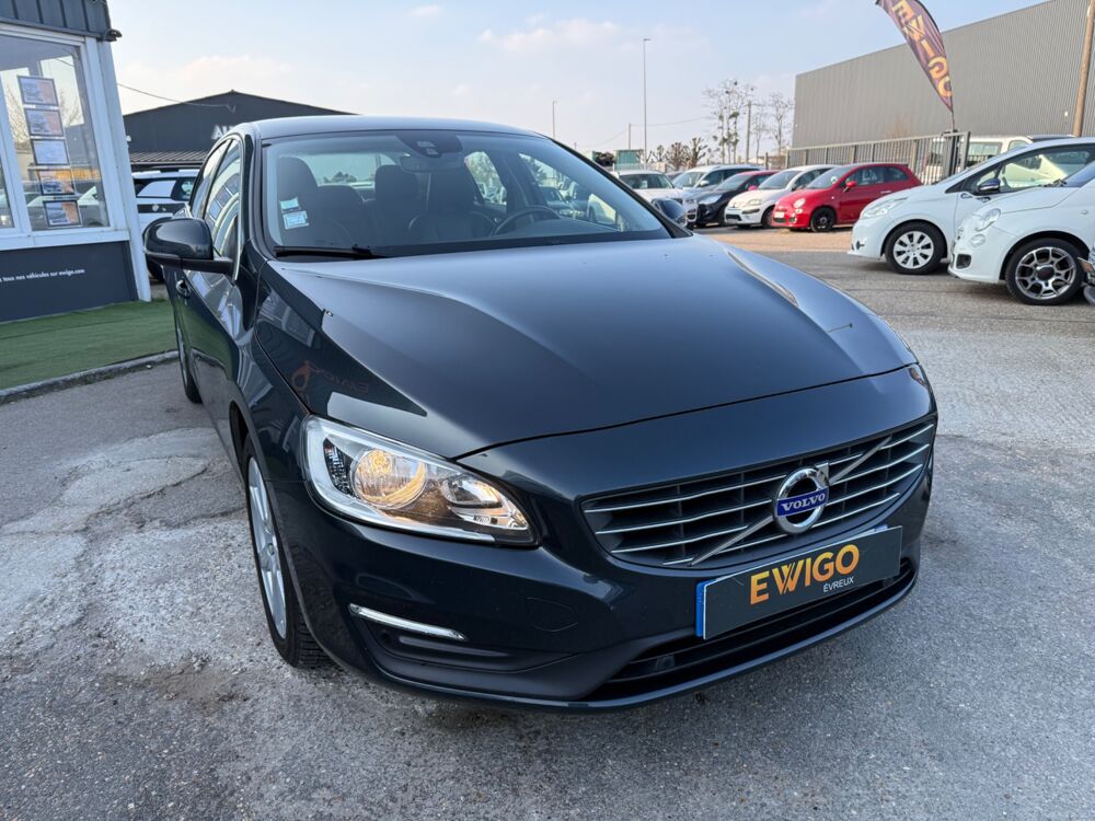 S60 2.0 D3 150CH ECO MOMENTUM BUSINESS - RADAR DE RECUL - CLIMAT 2017 occasion 27000 &Eacute;vreux
