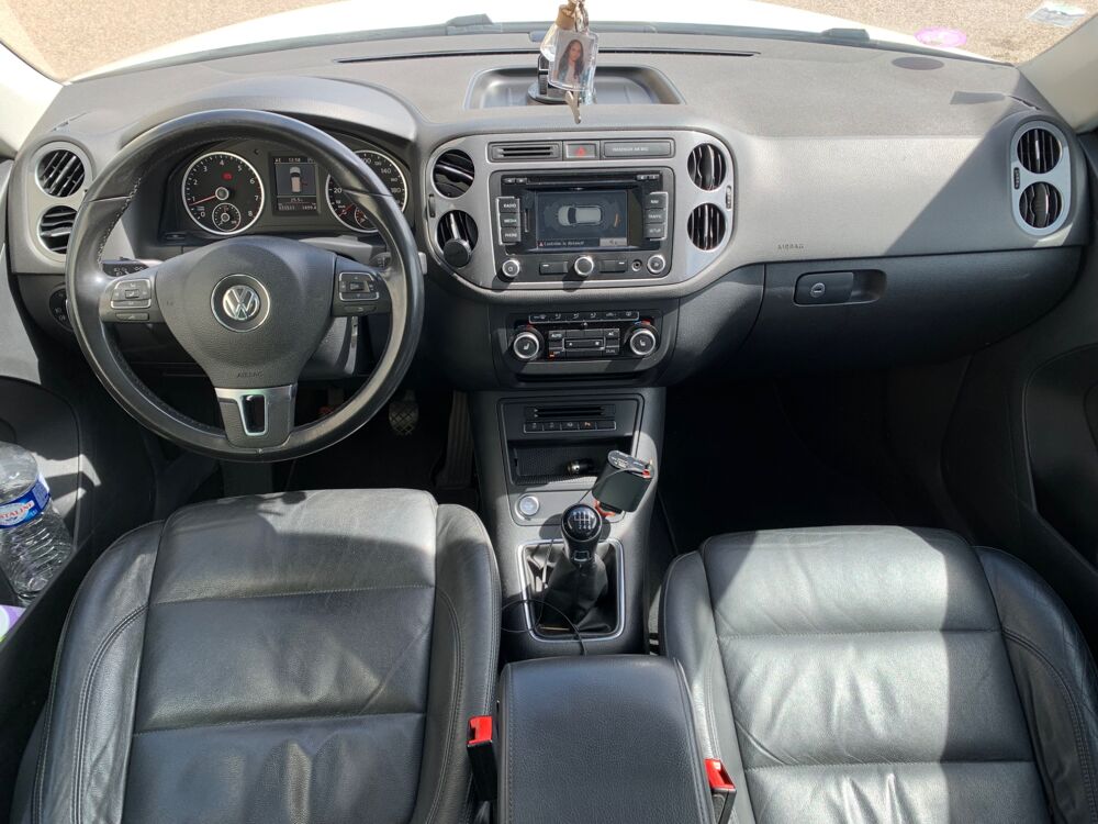Tiguan 1,4 TSI 122ch BLUEMOTION / TOIT OUVRANT/SIEGES CUIR / Cha&icirc;ne 2012 occasion 69420 Ampuis