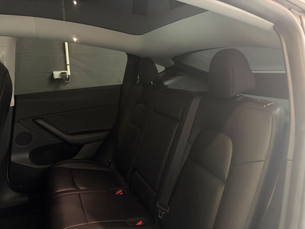 Model Y STANDARD 255 ch 60KWH RWD - AUTOPILOT - TOIT PANORAMIQUE - A 2022 occasion 78125 Gazeran