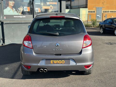 Clio 1.6 128 GT REVISION ET COURROIE OK 2010 occasion 26000 Valence