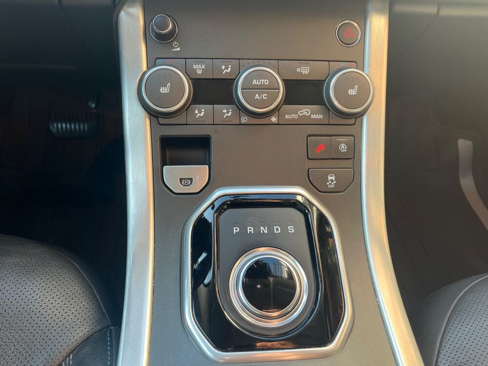 Range Rover Evoque 2.0 D150 150 R-DYNAMIC SE 4WD BVA + CAMERA DE RECUL + MODE T 2019 occasion 38420 Le Versoud