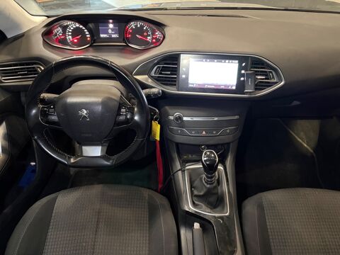 308 GENERATION-II SW 1.5 BLUEHDI 100 ALLURE PACK PREMIERE MAIN 2019 occasion 60740 Saint-Maximin