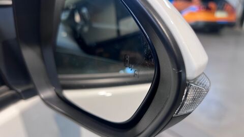 Yaris 1.5 VVTI 116ch HYBRIDE DESIGN - PACK CONFORT - REGULATEUR A 2024 occasion 33610 Cestas