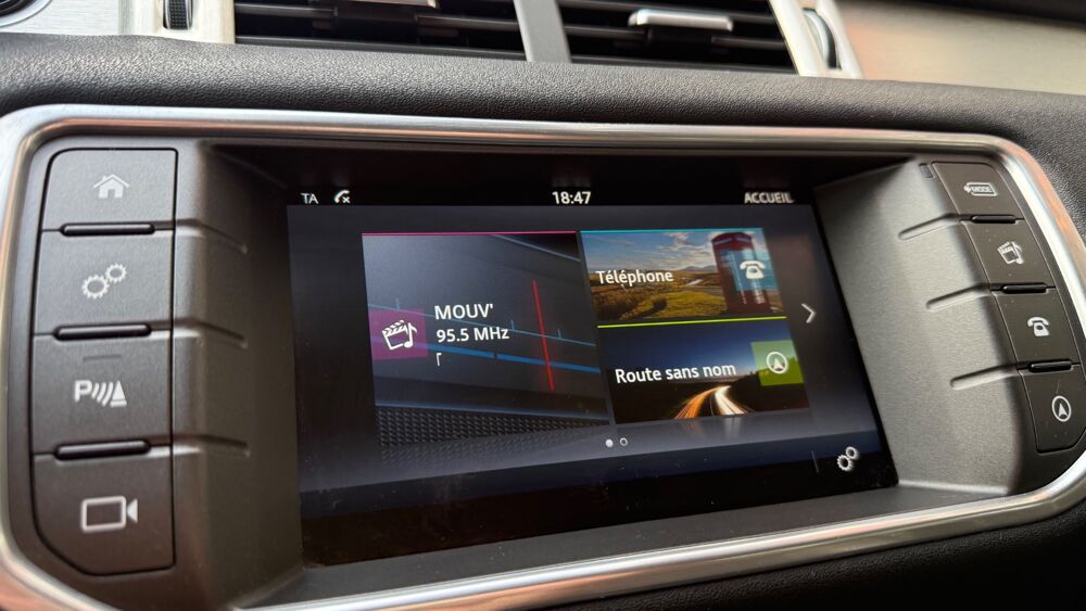 Range Rover Evoque 2L TD4 180ch AUTOBIOGRAPHY / APPLE CARPLAY / RADAR DE RECUL 2016 occasion 38420 Le Versoud