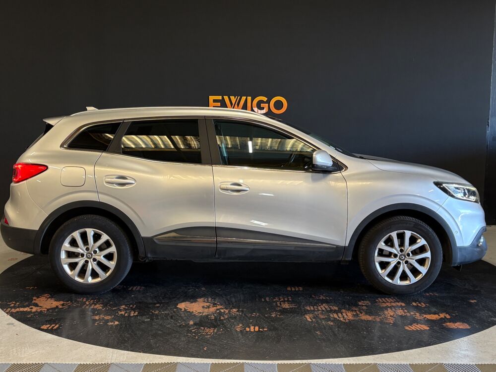 Kadjar 1.2 TCE 130CH INTENS- MOTEUR REMPLACE- ENTRETIEN COMPLET-ATT 2015 occasion 69400 Arnas